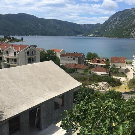 Subotic S Apartmani Risan Dış mekan fotoğraf