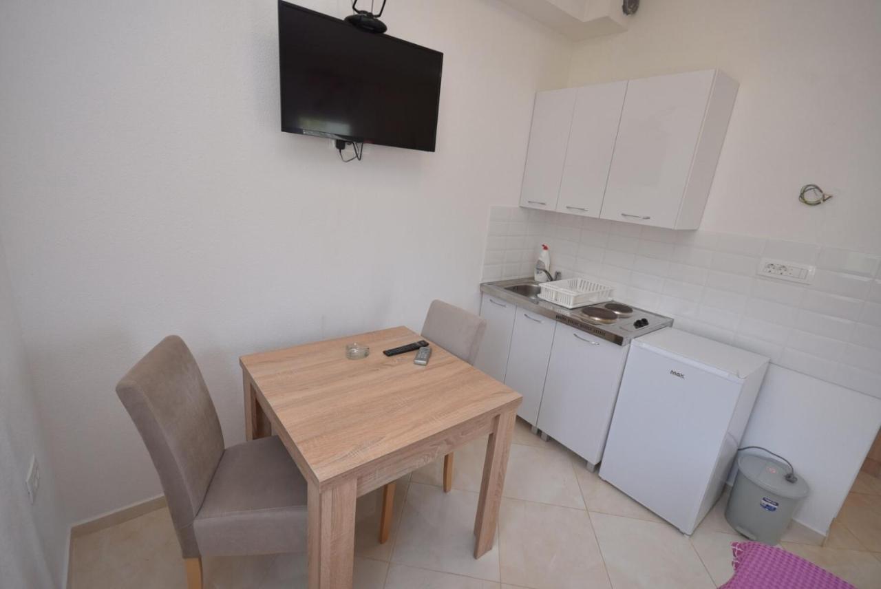 Subotic S Apartmani Risan Dış mekan fotoğraf