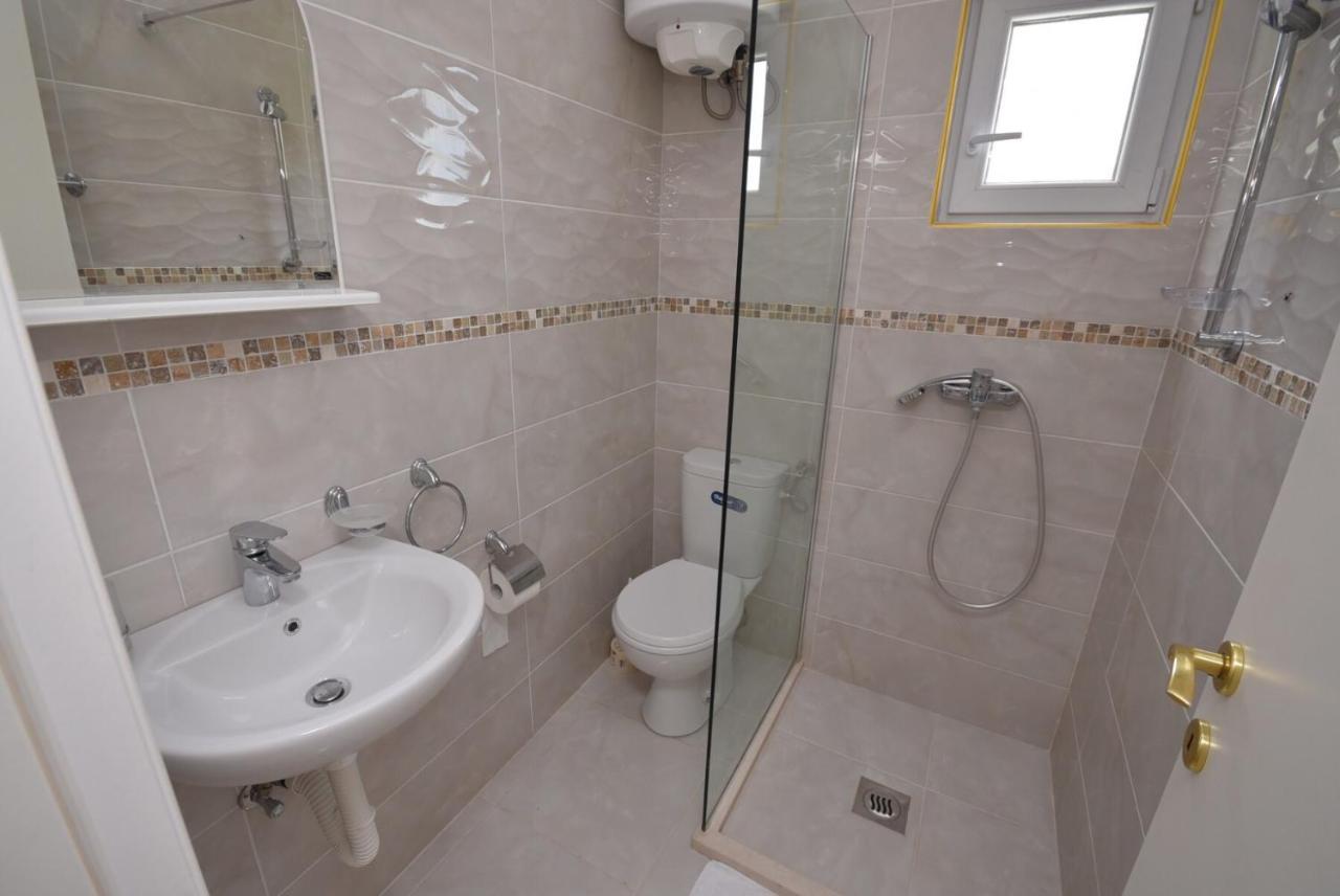 Subotic S Apartmani Risan Dış mekan fotoğraf